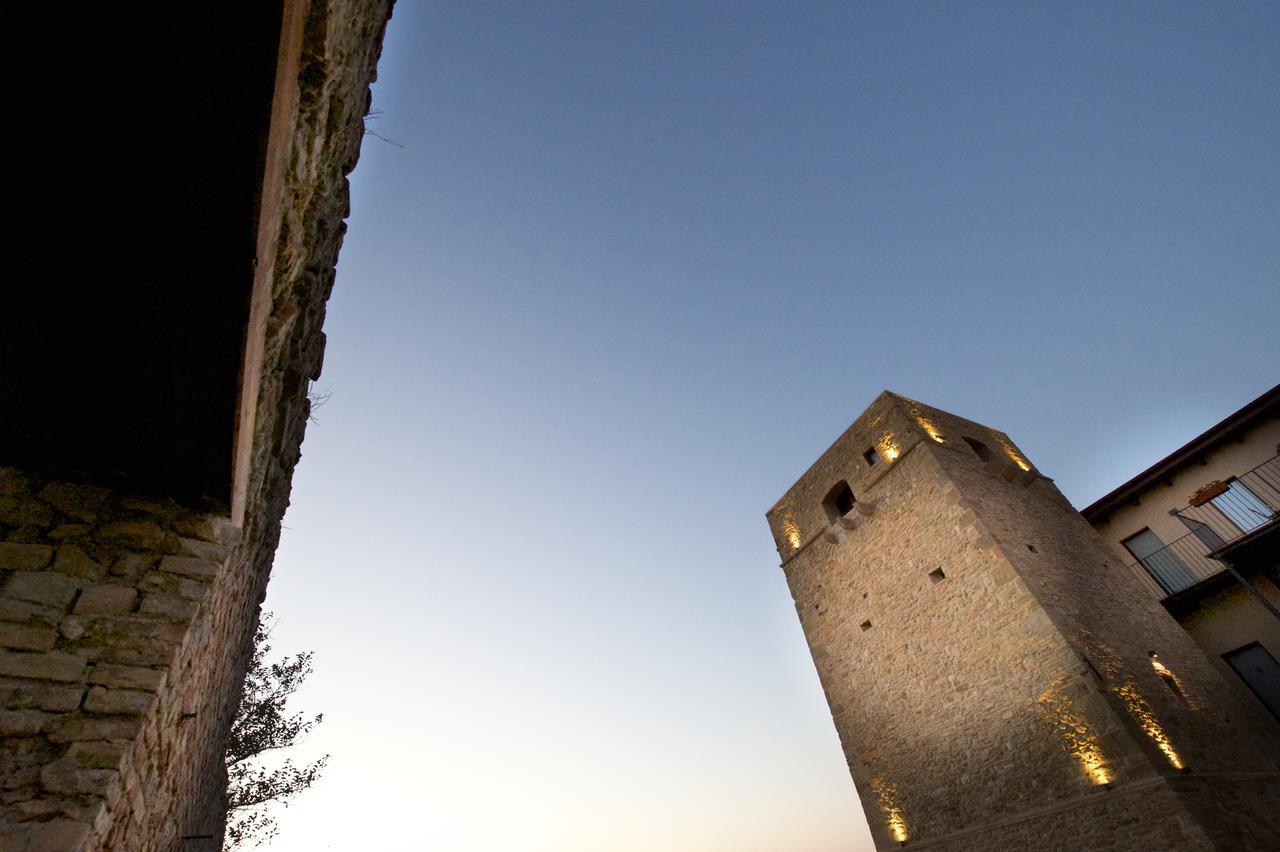 Bed and Breakfast Torre Della Loggia - Dimora Storica - Ортона Экстерьер фото