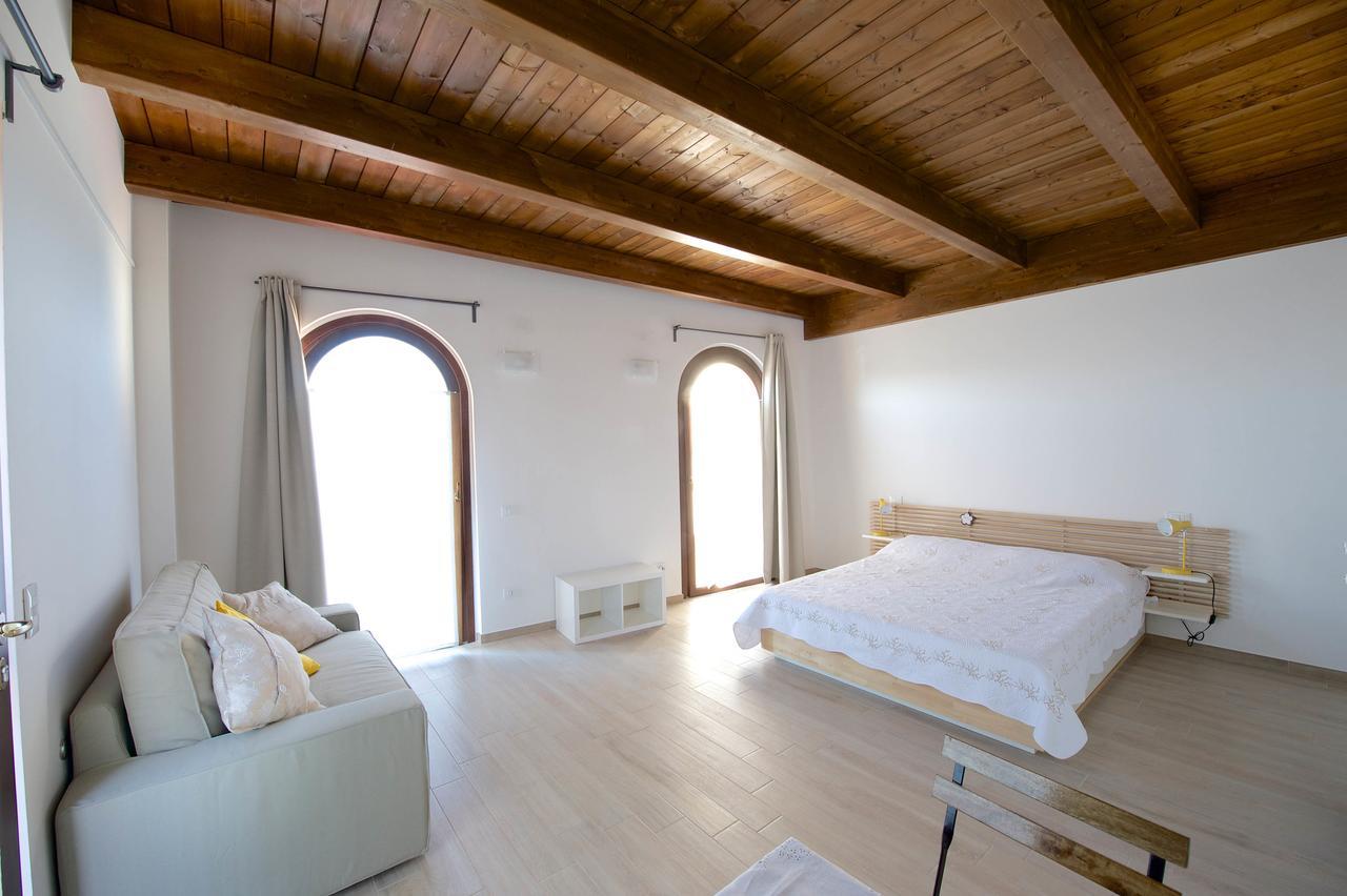 Bed and Breakfast Torre Della Loggia - Dimora Storica - Ортона Экстерьер фото